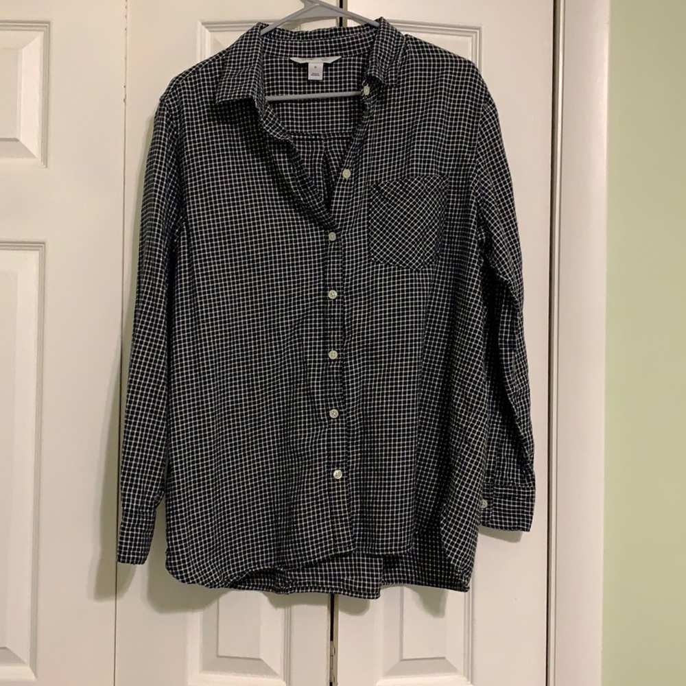 Old Navy classic button down
